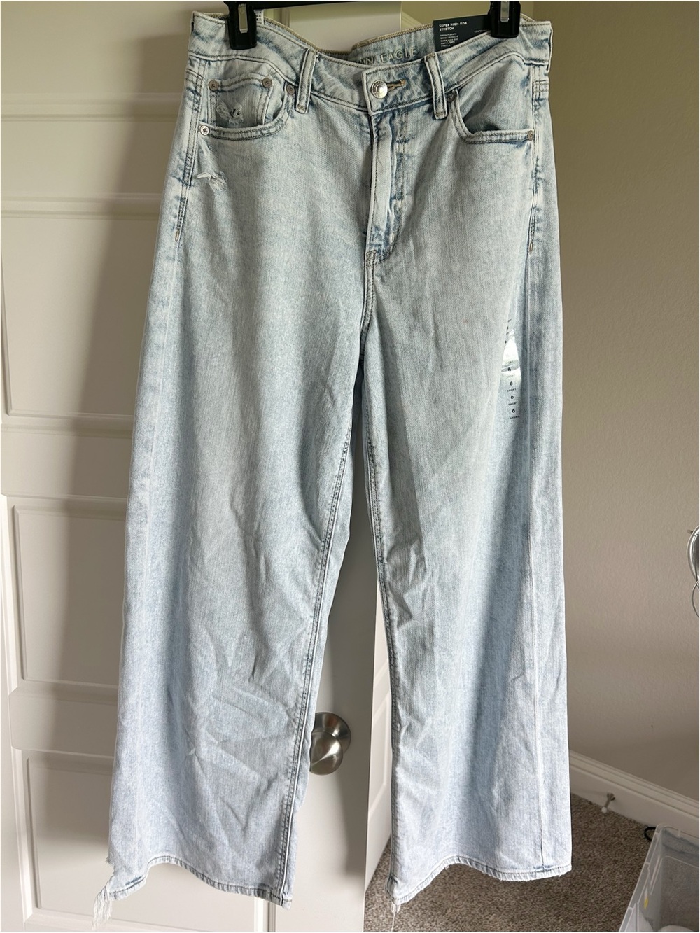 New ! American Eagle Stretch Super High-Waisted Baggy Wide-Leg Jean Salty Air 6S - Picture 3 of 14
